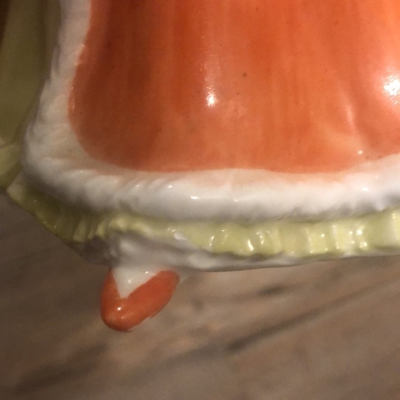 VTG Royal Doultin Pretty Ladies “Rachel” Figurine HN 4780 - Picture 4 of 4